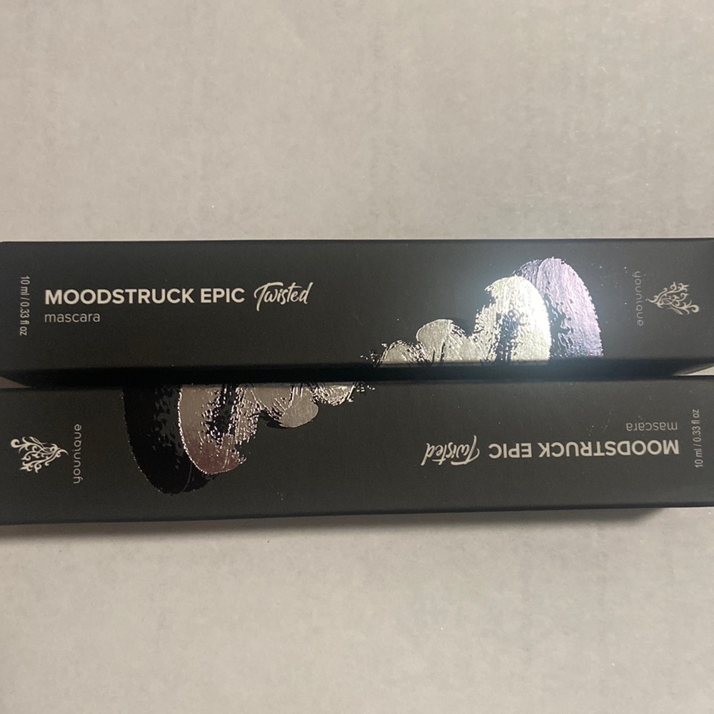 COPY - Younique Moodstruck Epic Twisted Mascara